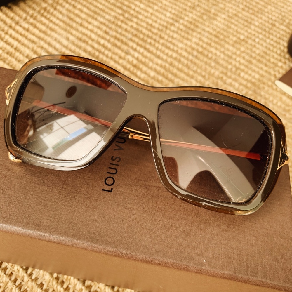 Sun Glasses Louis Vuitton